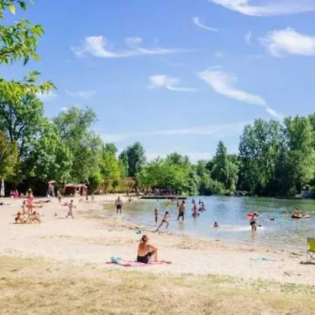3 Etoiles - Piscine - Eeefai * Verteillac